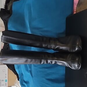 Black Knee-high boots